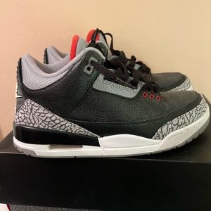 Men size 8.5 Jordan black cement 3 worn